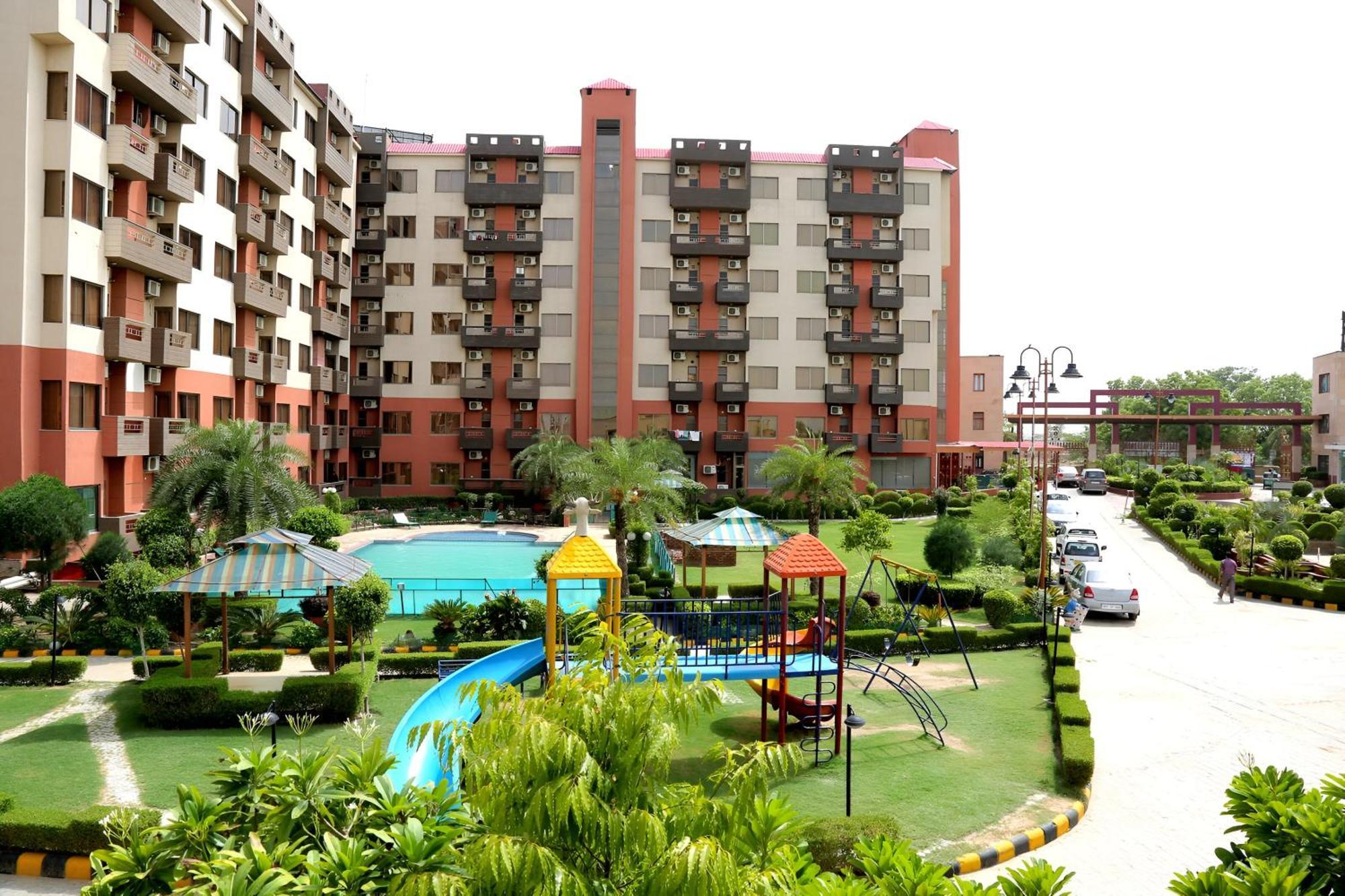 Homestay Private At Hare Krishna Orchid Near Prem Mandir